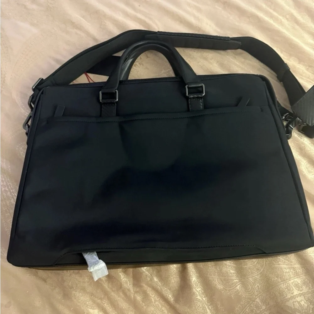 Tumi Eastshore Slim Brief Black
